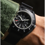 Relógio Marathon 41mm NAV-D Standard-Issue, Tritium Pilot's Quartz, Type II 6645-01-544-9475